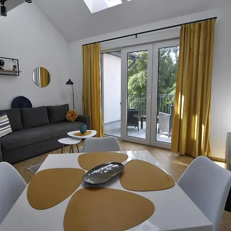 Morze I Plaza Apartment *